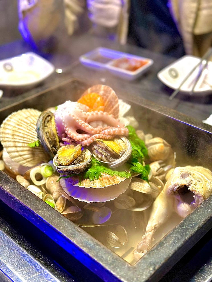  수원 인계동 수원시청역 맛집 :: 닭한마리 조개찜 "로꼬로꼬조개찜" 수원인계점 추천