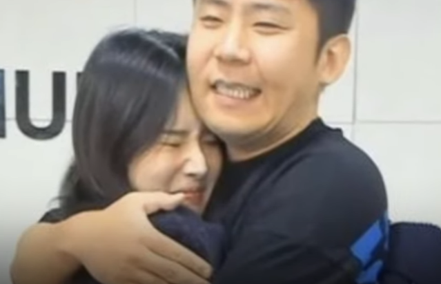 BJ 철구-팥순 열애 소식... 합동 방송 진행 중 열애 공식적 인정 BJ 철구-팥순 열애 소식... 합동 방송 진행 중 열애 공식적 인정