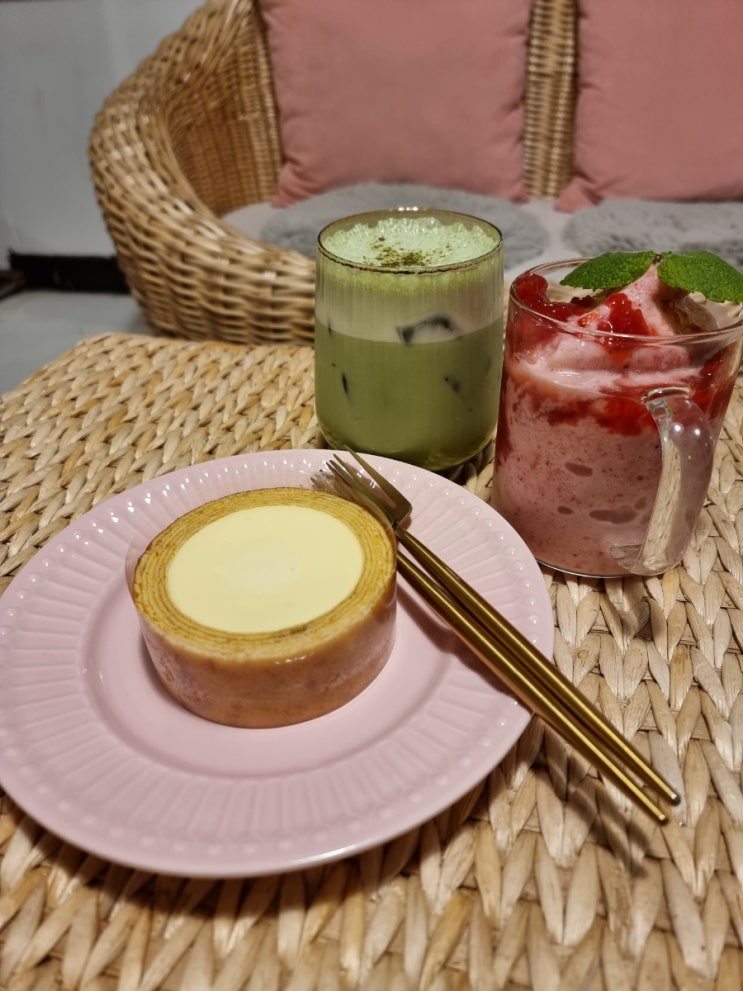  진해카페 추천 / 송학커피 / 분위기카페 / 진해역카페맛집