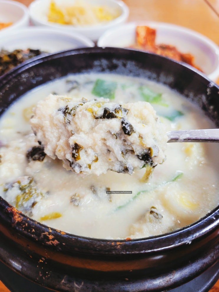  서초동 예술의전당 맛집 백년옥