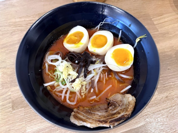 논현역 매운 라멘 맛집 해장하기 좋은 라멘모토