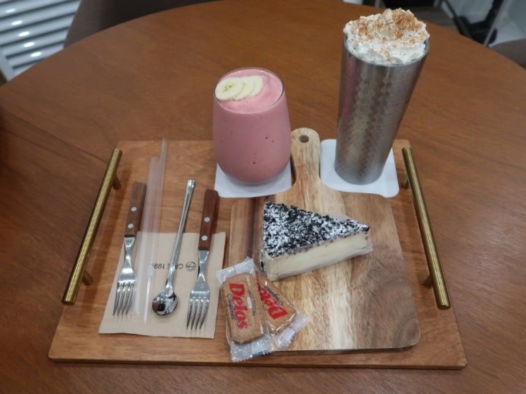  [아산 온천동카페] 새벽까지 문을 여는 Cafe 1996 후기