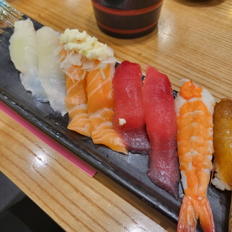  울산 삼산 맛집 : 가성비 좋은 초밥 한 끼 상무초밥