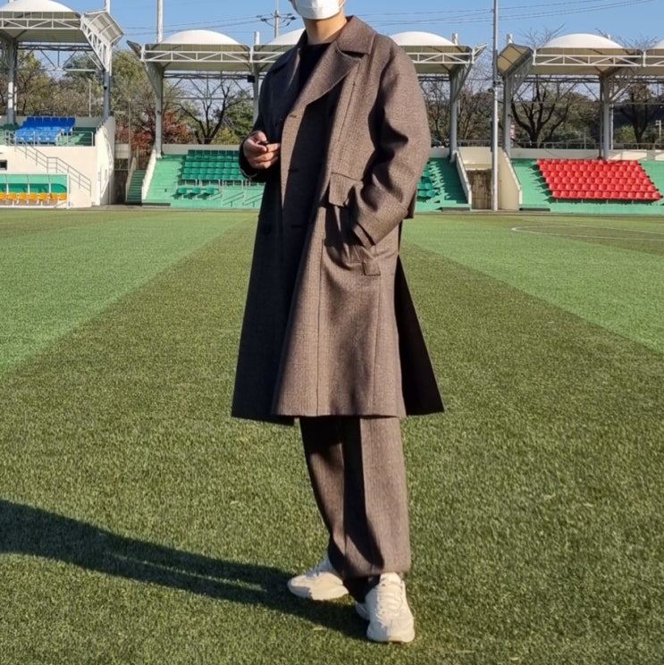  우영미 22FW 메인체크 브라운 더블 코트 늦은 후기