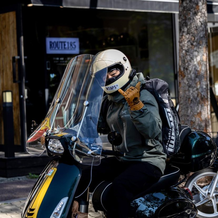  BILTWELL X HELSTONS