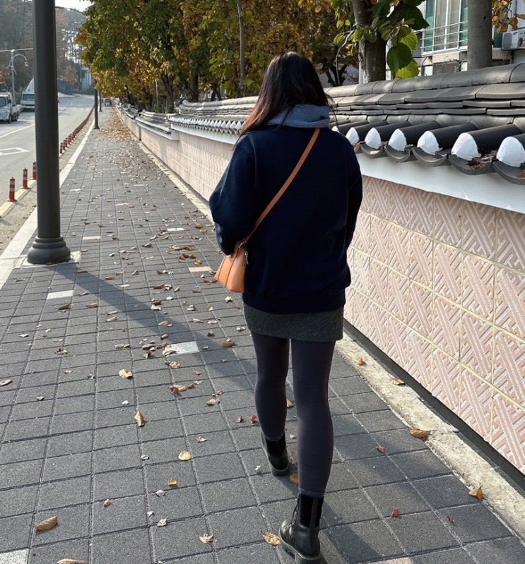  걷기 딱 좋은 계절, 운동복도 데일리하게
