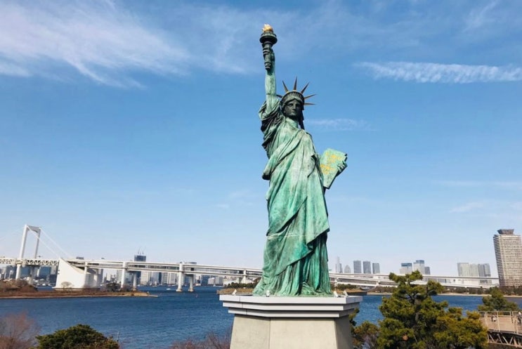 도쿄 여행 관광지 추천 : 오다이바 가는법 해변공원 자유의여신상 대형 건담 대관람차