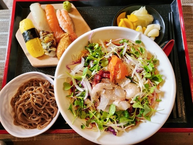  우만동 초밥 맛집 로지우라스시