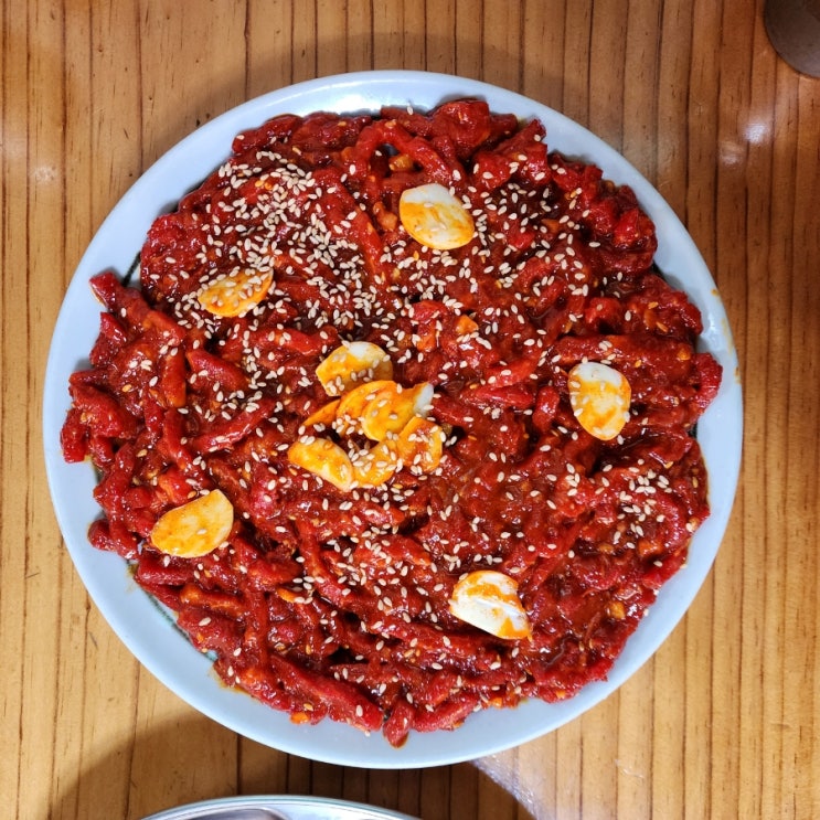 [진주맛집] 진주중앙유등시장 육회비빔밥 맛있었던 제일식당