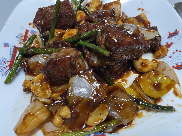  심플리쿡x승우아빠 마이야르 밀키트 [쯔란갈비양념 큐브 스테이크] 내돈내산 리뷰