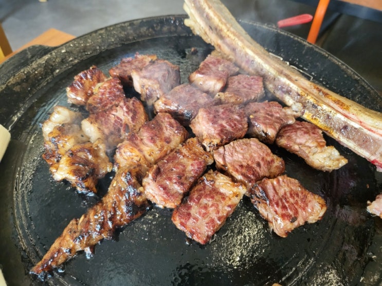  김포고기집 강화우돈 쫀득한 우대갈비 불향가득