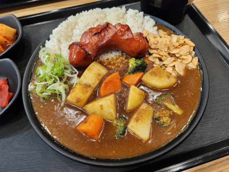  롯데백화점 부산본점 식당 아비꼬 : 맛있고 간단하게 즐길 수 있는 일본식 카레
