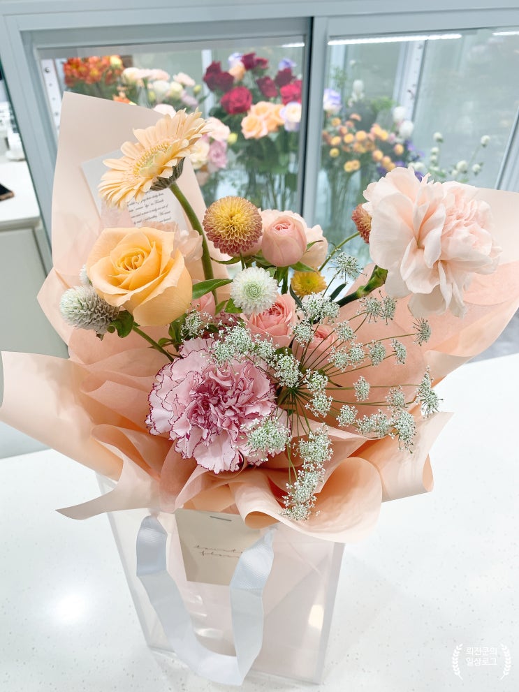 부천꽃집 '땅트플레르' 에서 예쁜 꽃다발 사서 선물해 보세요