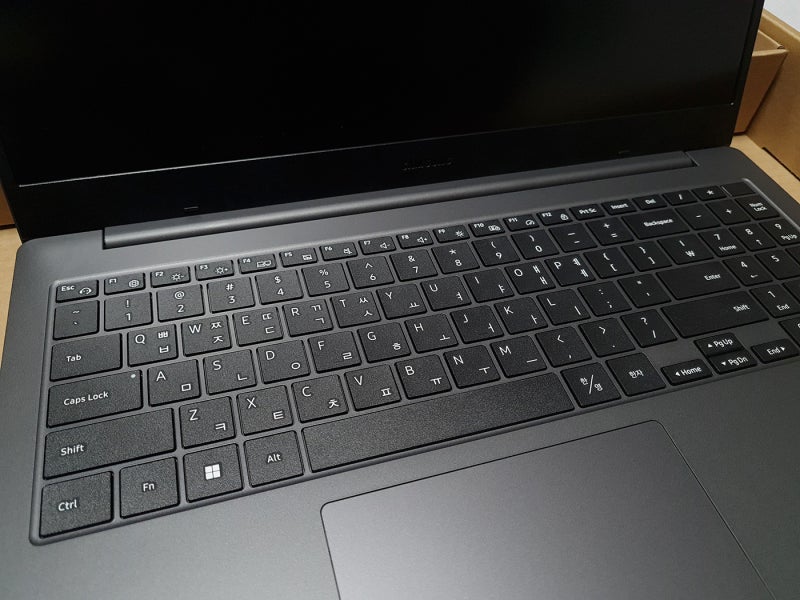 삼성노트북 갤럭시북2 NT550XEZ-A58A 후기