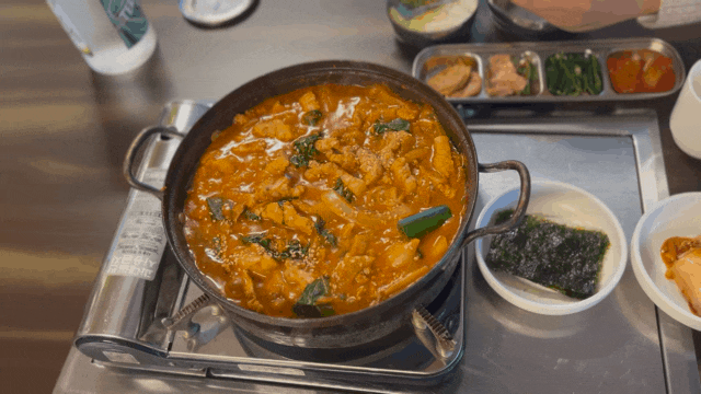  구의역삼겹살맛집 제주황금도야지 점심 회식으로 좋았던 구의역삼겹살 흑돼지맛집 짜글이 완전 맛있어