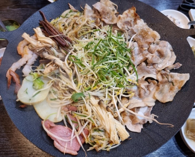  김해주촌맛집 / 깨비3대갈비 / 숙주구절판구이 / 놀이방식당