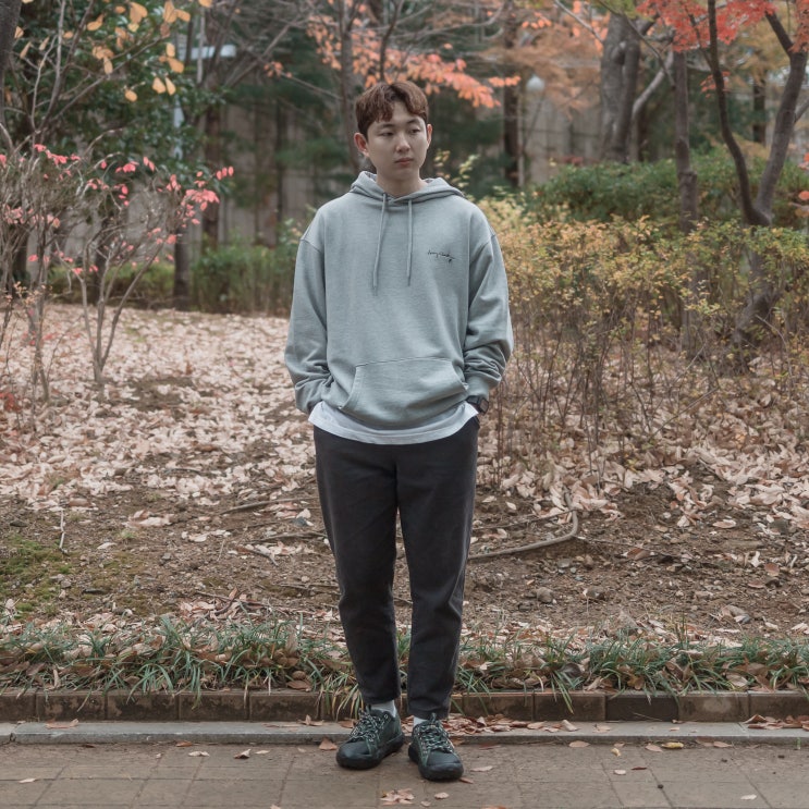  특별한 가치를 전달하는 코디 추천, 래리클락(LARRY CLARK) 오버핏 후드티