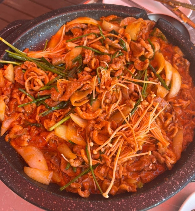  부산 서구 대신동 꽃마을 오리고기 맛집 추천 양지 | 승학산 구덕산