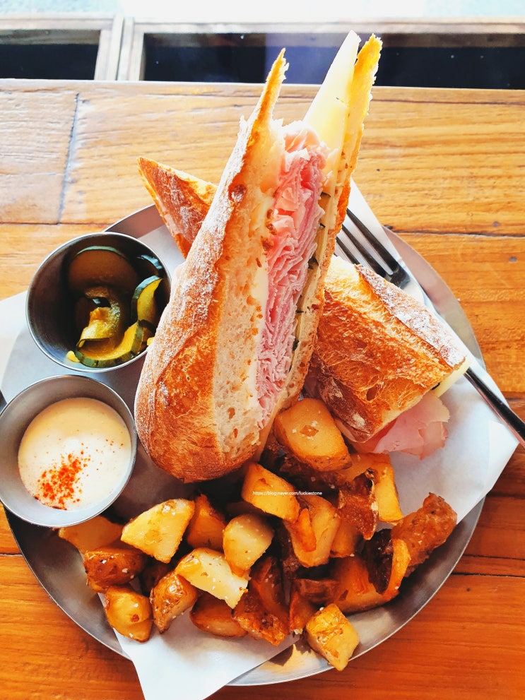  안국역 맛집 소금집델리 안국