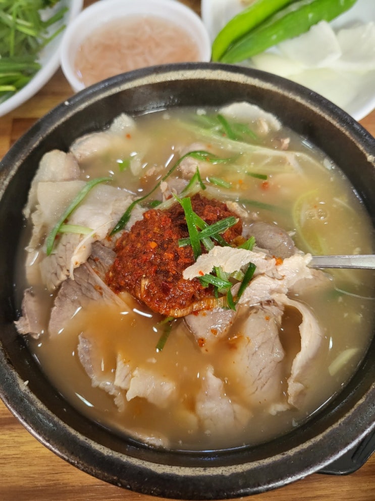  [부산 수영] 수영돼지국밥 : 깔끔한 국물의 수요미식회 돼지국밥 맛집