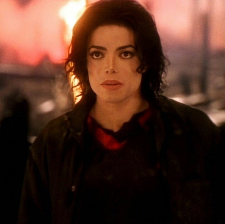Michael Jackson-Earth Song