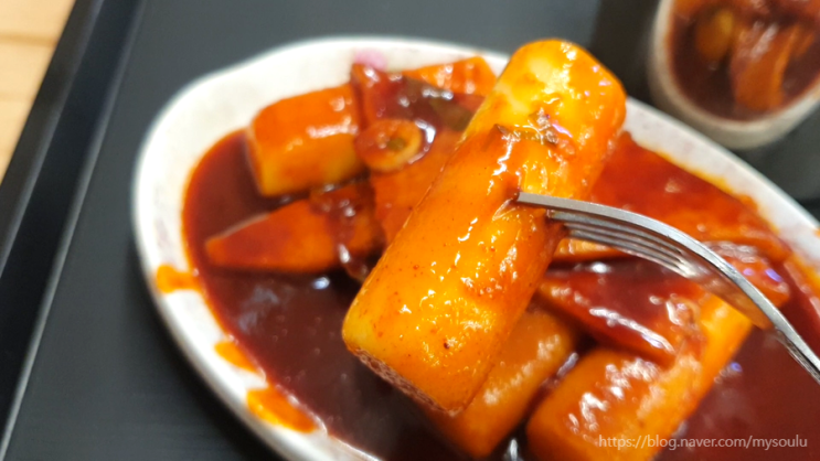  맵찔이 뒷걸음 치게 하는 부산떡볶이 "상국이네"