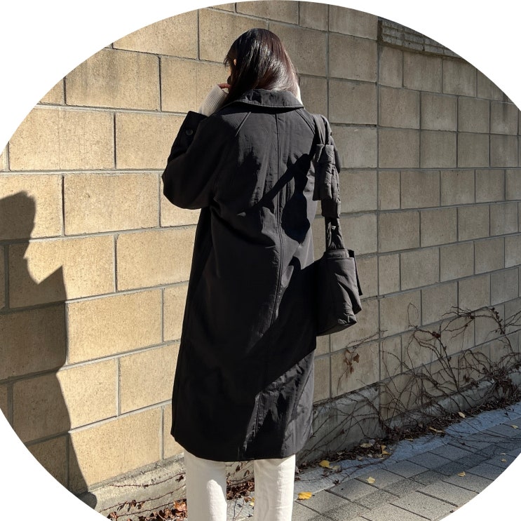  여성 크로스백 패딩 가방 KANGDAN 강단 아키텍처 패디드 백 사용 느낌