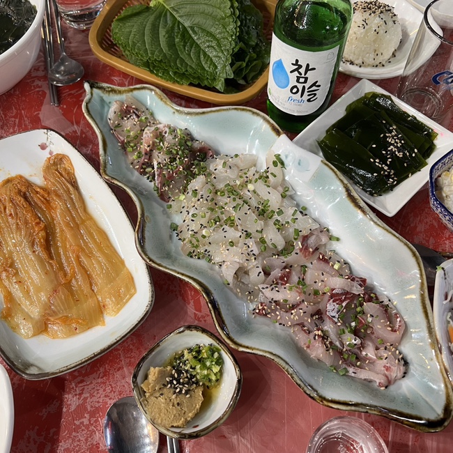  광주서구횟집 제철 방어회 동천동 노상 술집 황금회포차