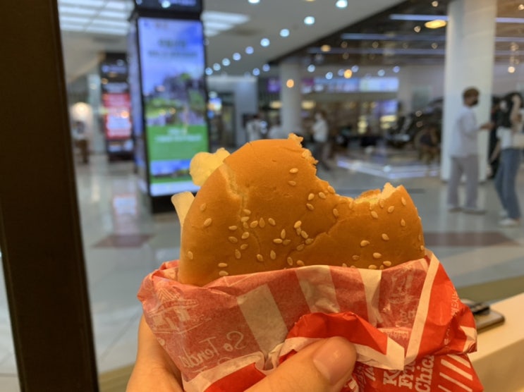 광주 터미널 유스퀘어맛집, 유스퀘어 KFC 혼밥 식당으로 딱! 광주 터미널 유스퀘어맛집, 유스퀘어 KFC 혼밥 식당으로 딱!