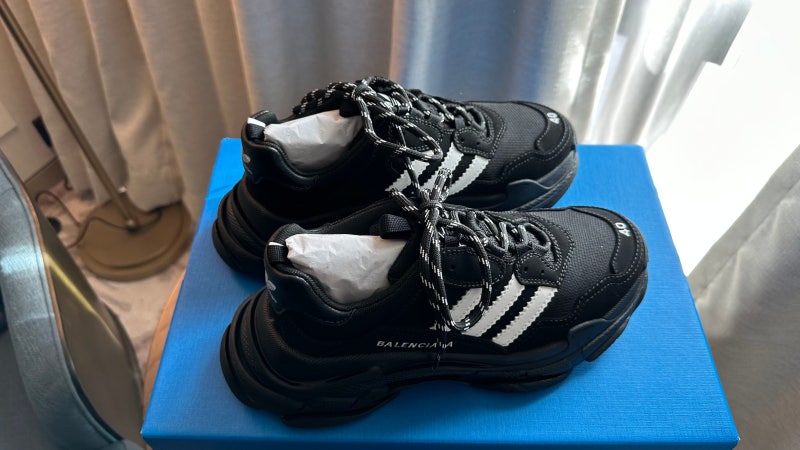 [Balenciaga] 따끈따끈 신상 아디다스 x 발렌시아가 트리플S 블랙 후기+ 사이즈 팁 (Balenciaga x Adida....