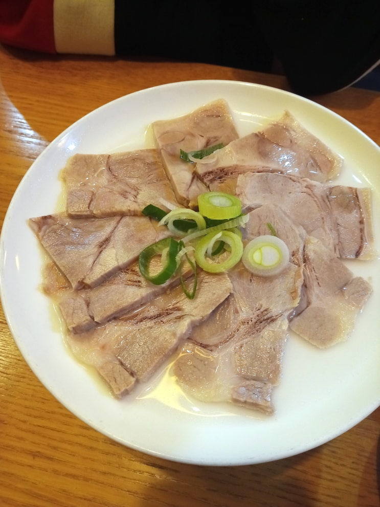  [돈수백] 신림 국밥 맛집 추천/ 당곡역, 보라매 숨은 맛집/ 돼지국밥 완뚝