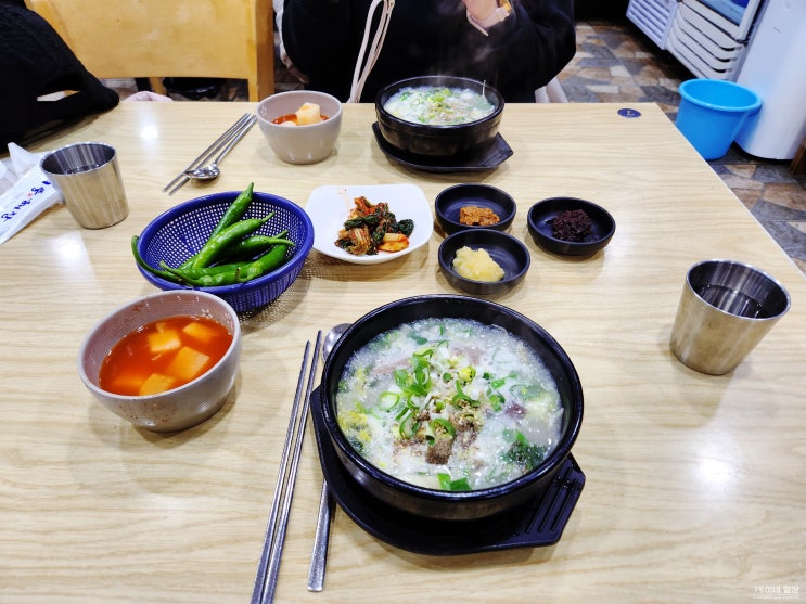 김해공항 근처 맛집 얼큰한 해장국이 끝내주는 이동하 해장국