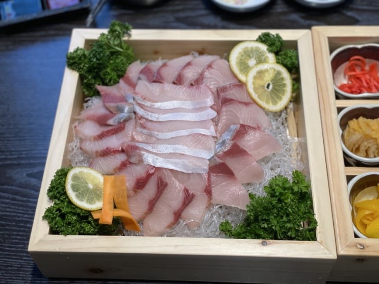  광주 방어 맛집 제철 방어 맛보러 시실리5도씨!