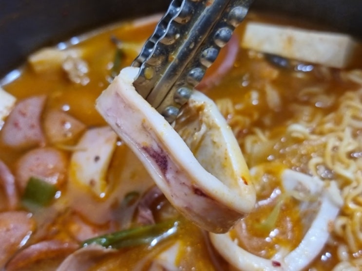 김포 걸포맛집 땅스부대찌개 통오징어부대찌개 테이크아웃으로 푸짐한 저녁을 즐겨요 김포 걸포맛집 땅스부대찌개 통오징어부대찌개 테이크아웃으로 푸짐한 저녁을 즐겨요