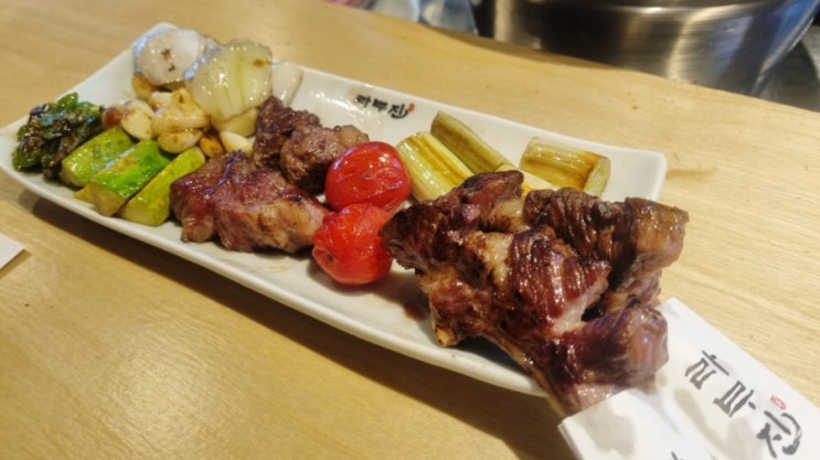  라무진 - 울산 달동 양고기 양갈비 맛집 (남이 구워주는 고기라 더 존맛탱)