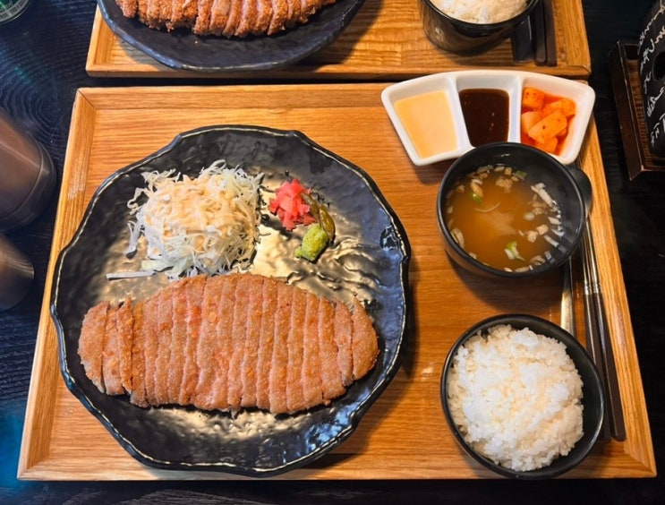 홍대 규카츠 맛집 카츠미 고기 외엔 모두 리필이 가능해요