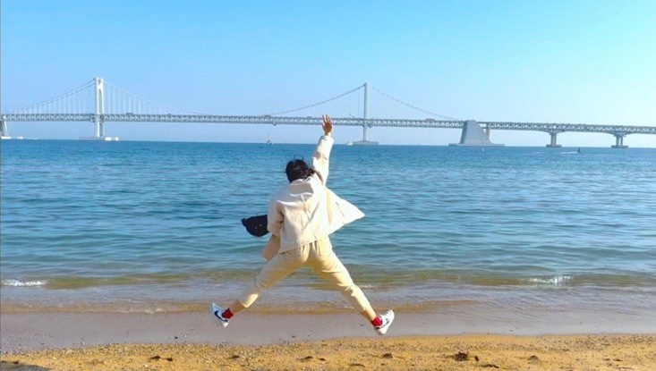  [광안리 여행] 낮부터 밤까지 광안리 해수욕장 (ft. 광안리 국화축제, 민락피크닉)
