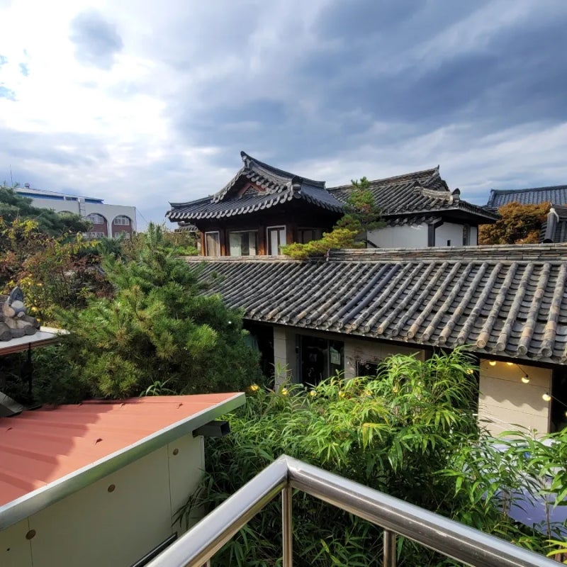 가을 여행/ 전주 한옥마을/ 전주 1박 2일(베테랑칼국수/족욕카페/옛촌막걸리/현대옥/한옥스파) : 네이버 블로그