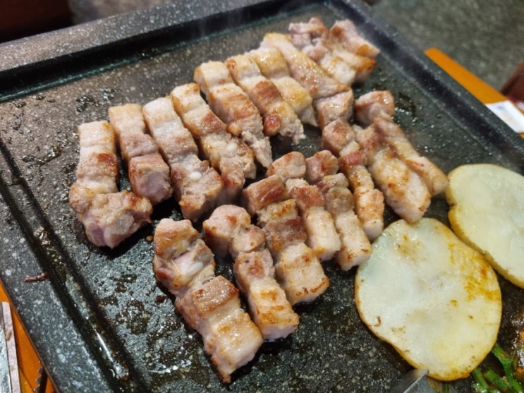 역곡역 맛집, 삼겹살과 막창 존맛탱 김부삼 역곡점