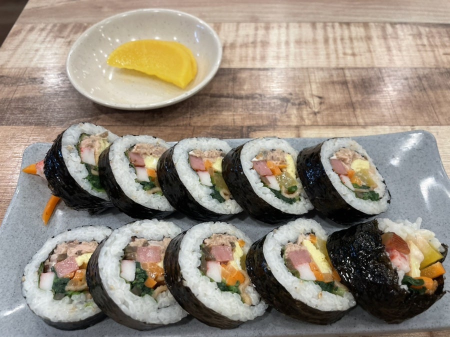 김밥사랑 이대점 사진 1