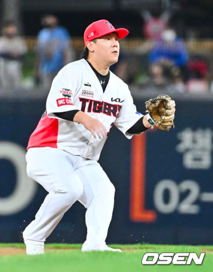 기아타이거즈 <b>김선빈</b> 선수를 밀어낼 선수가 <b>변우혁</b>? 박찬호?