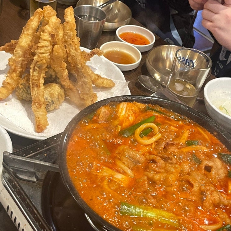 [무교동] 감동적인 맛의 오징어튀김과 닭발 “오징어풍경”