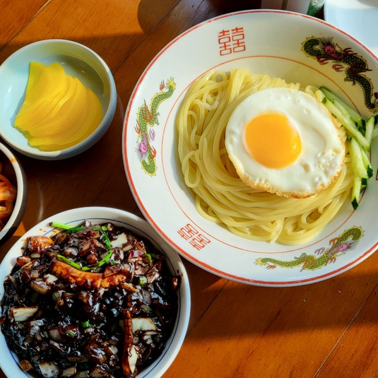  [중화일상] 잠실 송리단길 중식당 인테리어가 근사한 짬뽕 맛집