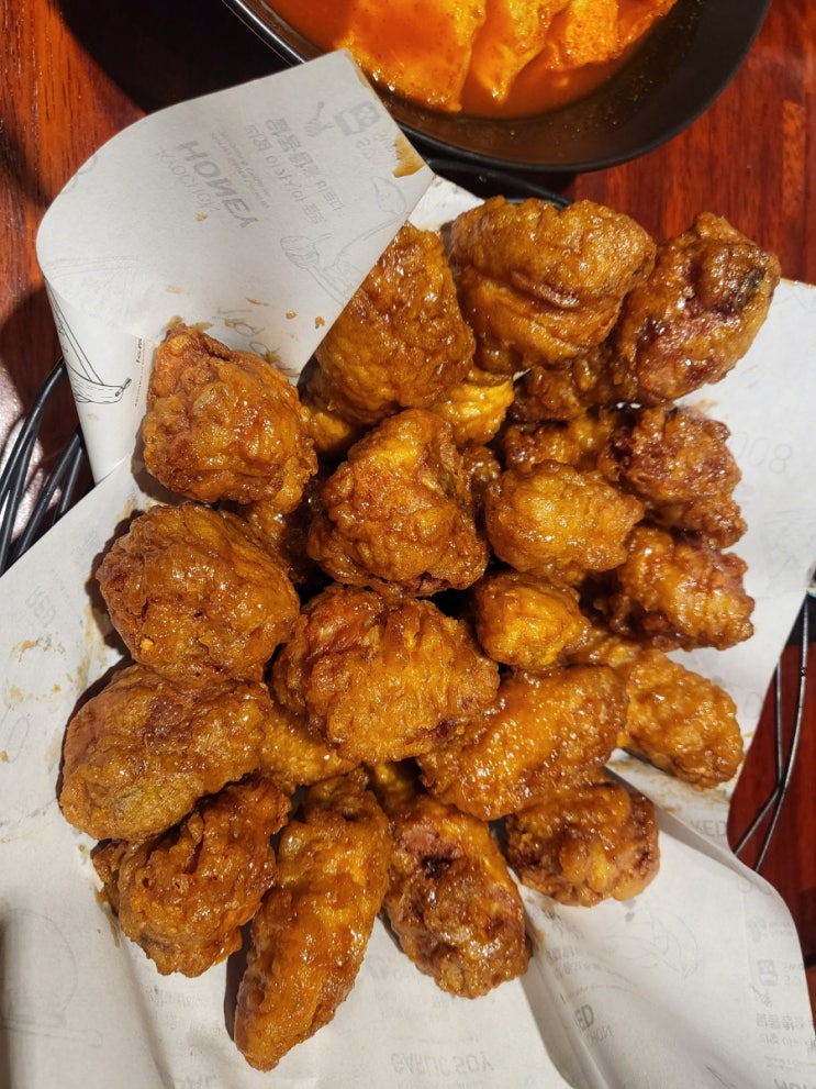 [부개3동][맛집] 교촌치킨!! 허니콤보 /국물맵떡
