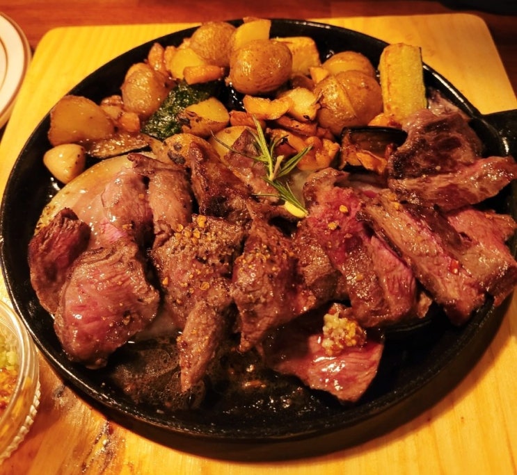  [대전] 갈마동 스테이크,뇨끼 맛집 "갈마살롱" 데이트장소로 딱이야~