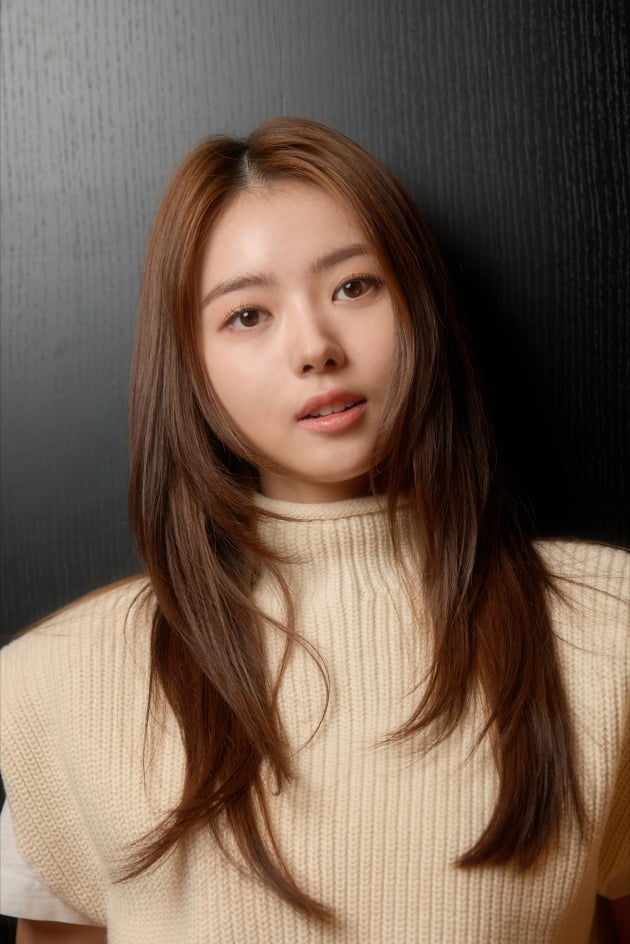 그룹 아이오아이 출신 임나영, 이제는 영화배우...연기 매력적인데 악에 받치는 연기 힘들어 그룹 아이오아이 출신 임나영, 이제는 영화배우...연기 매력적인데 악에 받치는 연기 힘들어