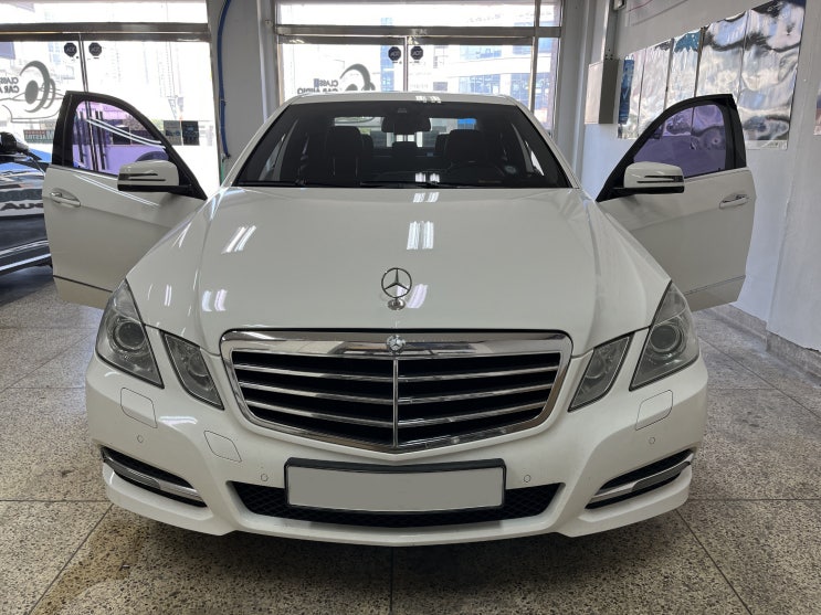  벤츠 E220d 안드로이드 큐로이엑스 인스톨!