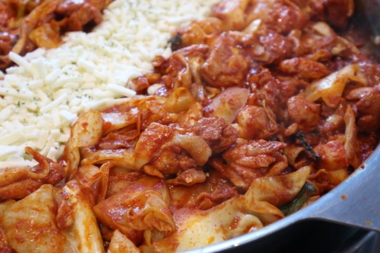  장유 닭갈비 맛집 닭본 치즈와 환상조합