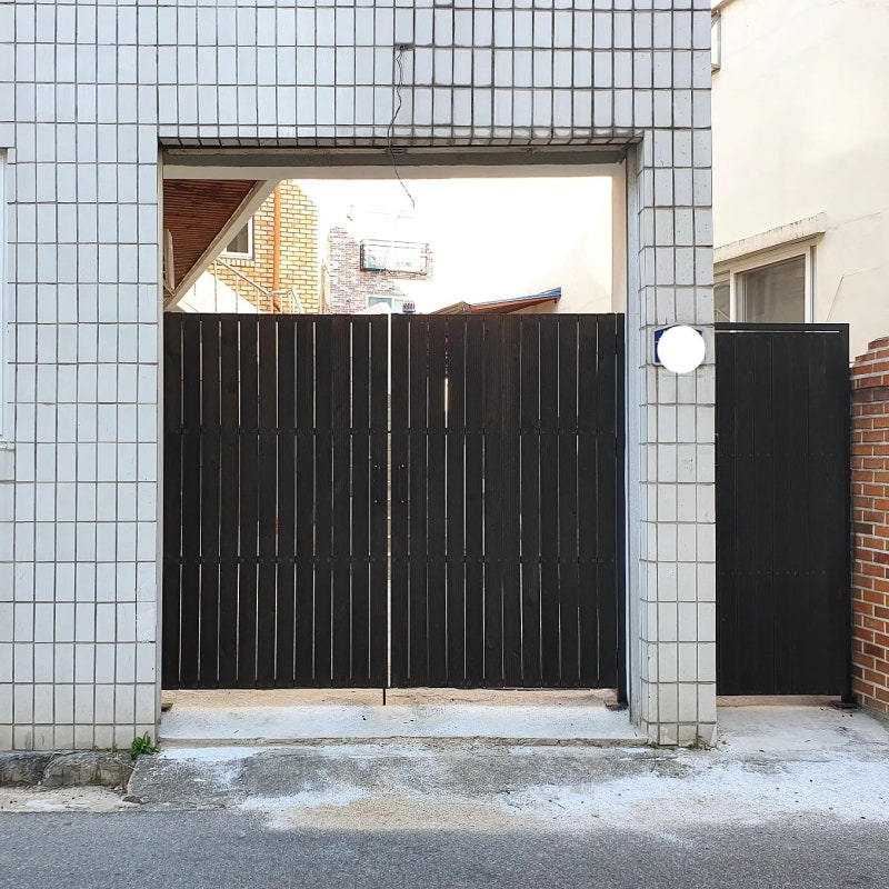 [반셀프인테리어] 방부목 대문 시공 - 견적, 비용, 철거, 시공까지 : 네이버 블로그