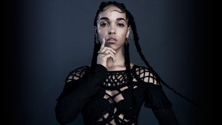  [FKA Twigs - LP1] Track No.10 Kicks 가사 해석